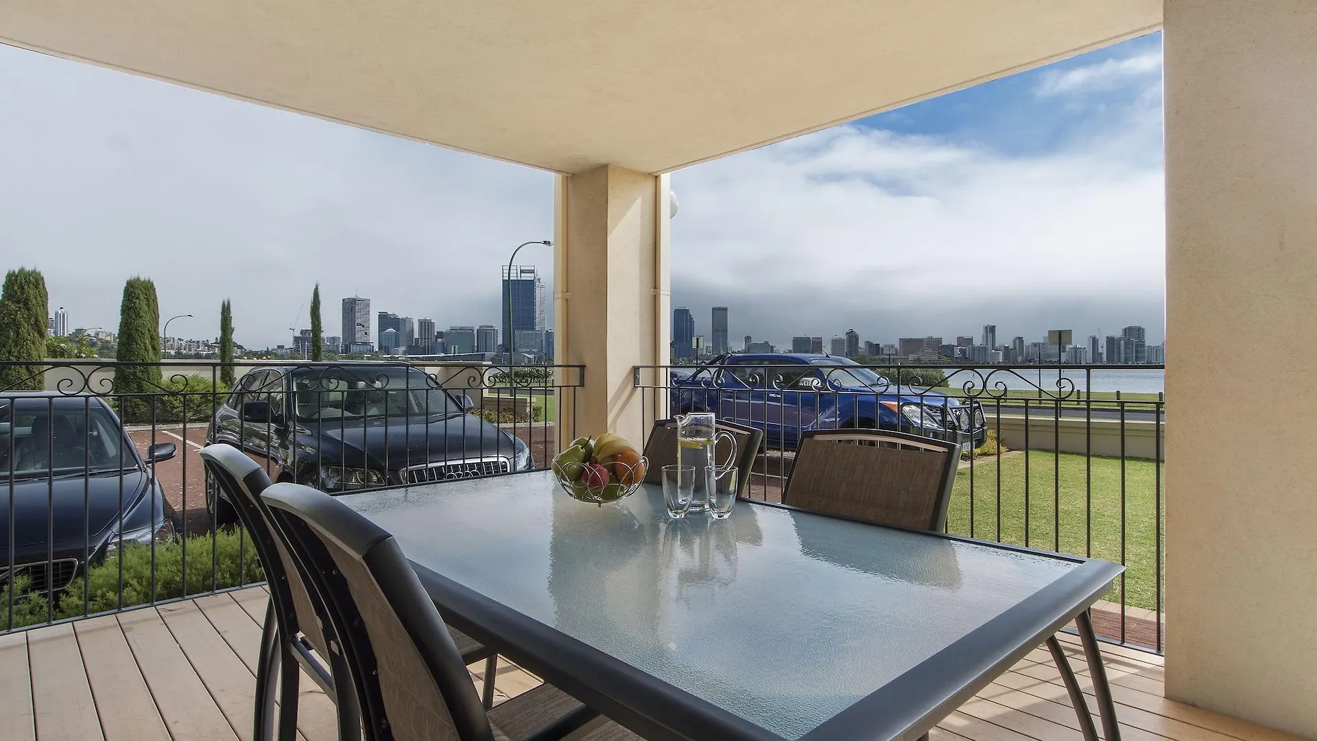 The Peninsula Riverside Serviced Apartments Perth Appart hôtel