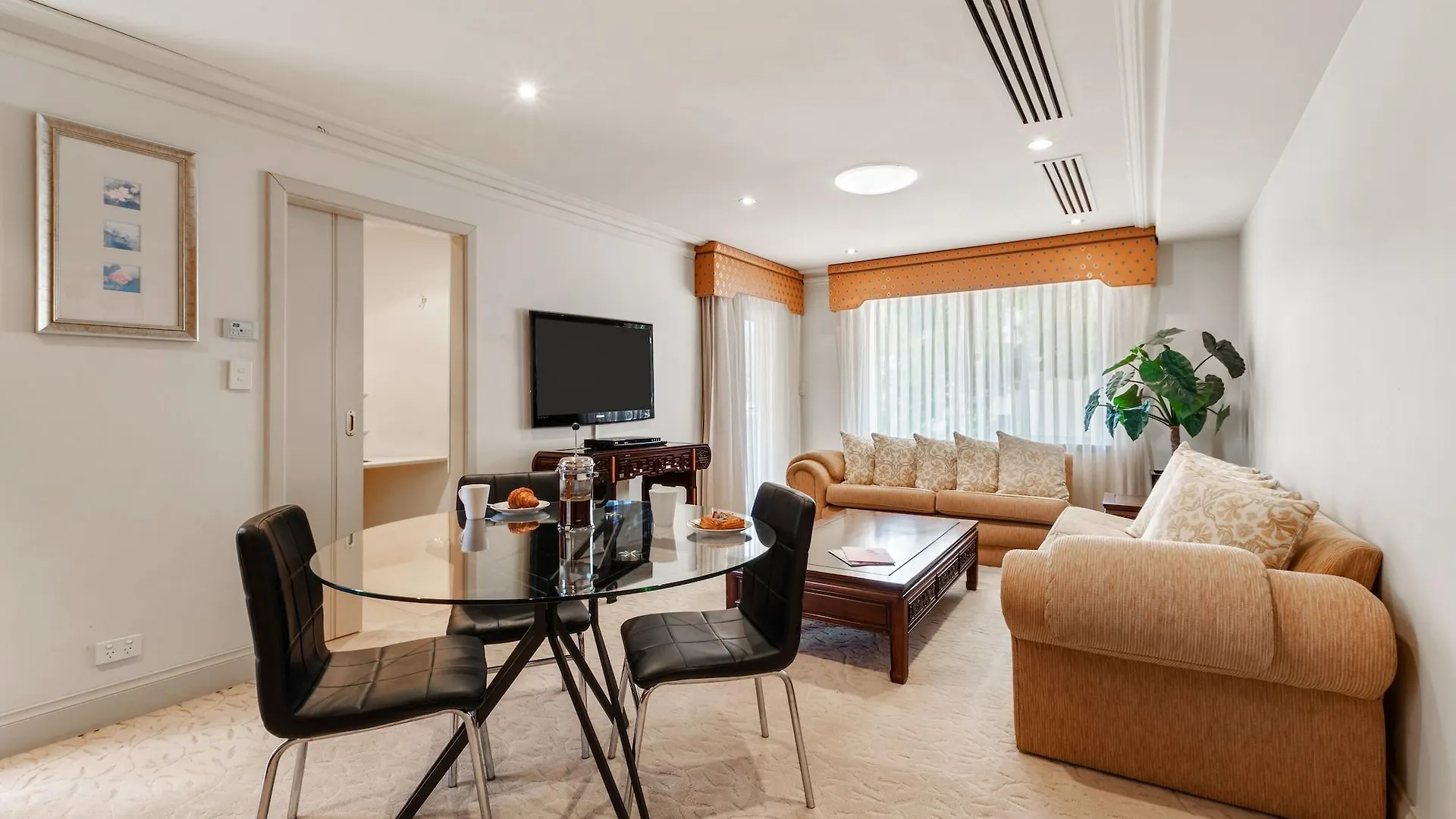 Aparthotel The Peninsula Riverside Serviced Apartments Perth