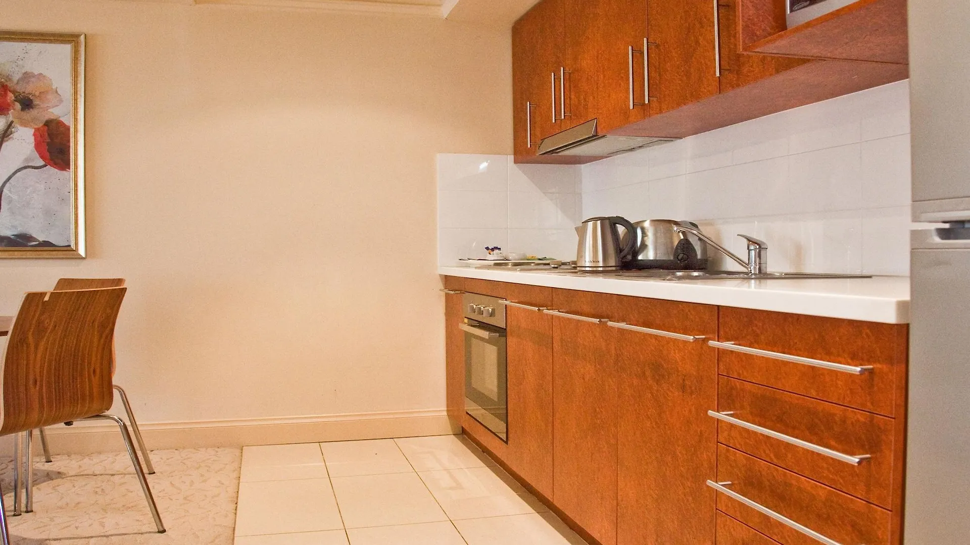The Peninsula Riverside Serviced Apartments Perth 4*,  Australia