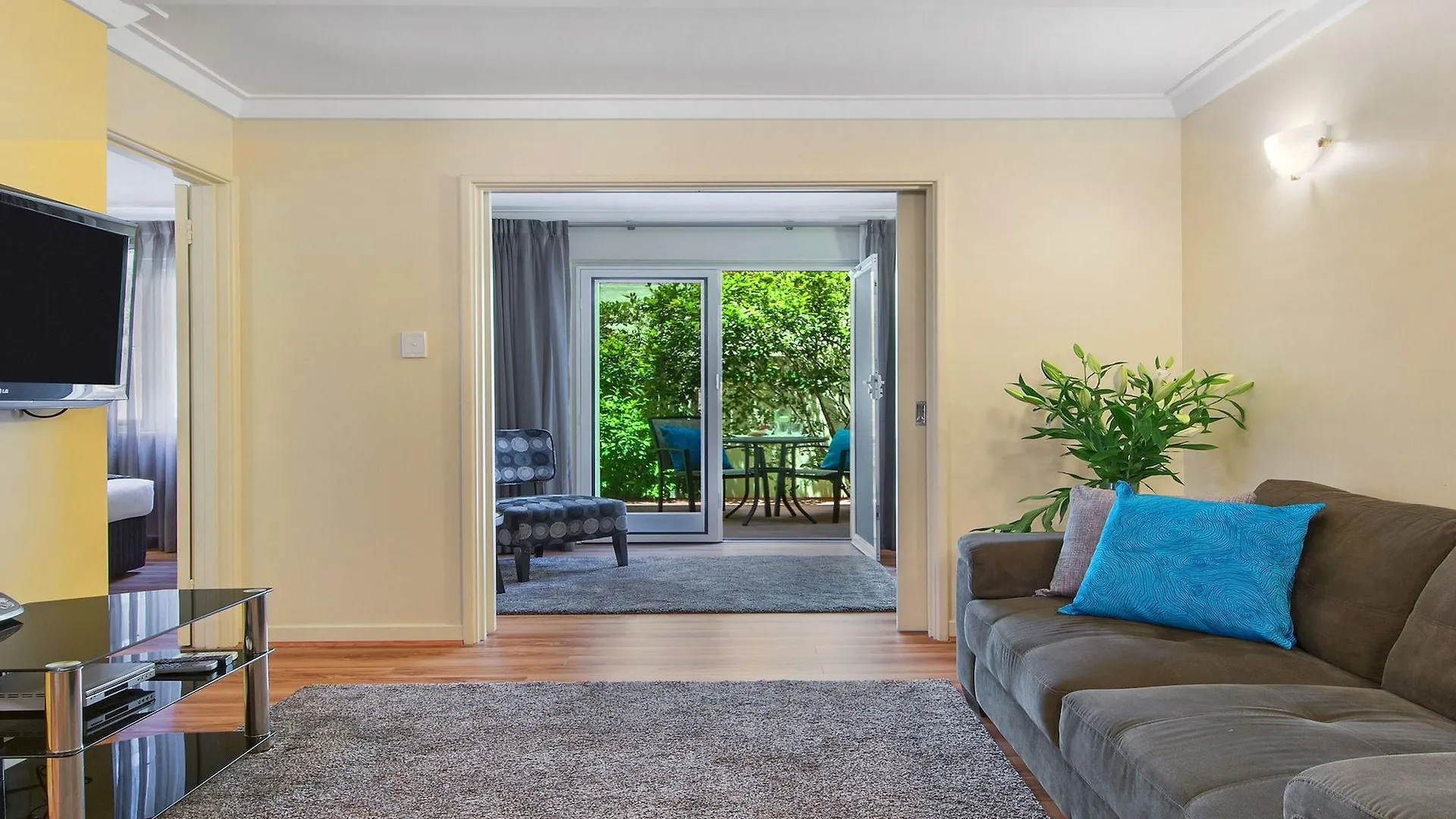 The Peninsula Riverside Serviced Apartments Perth Australia