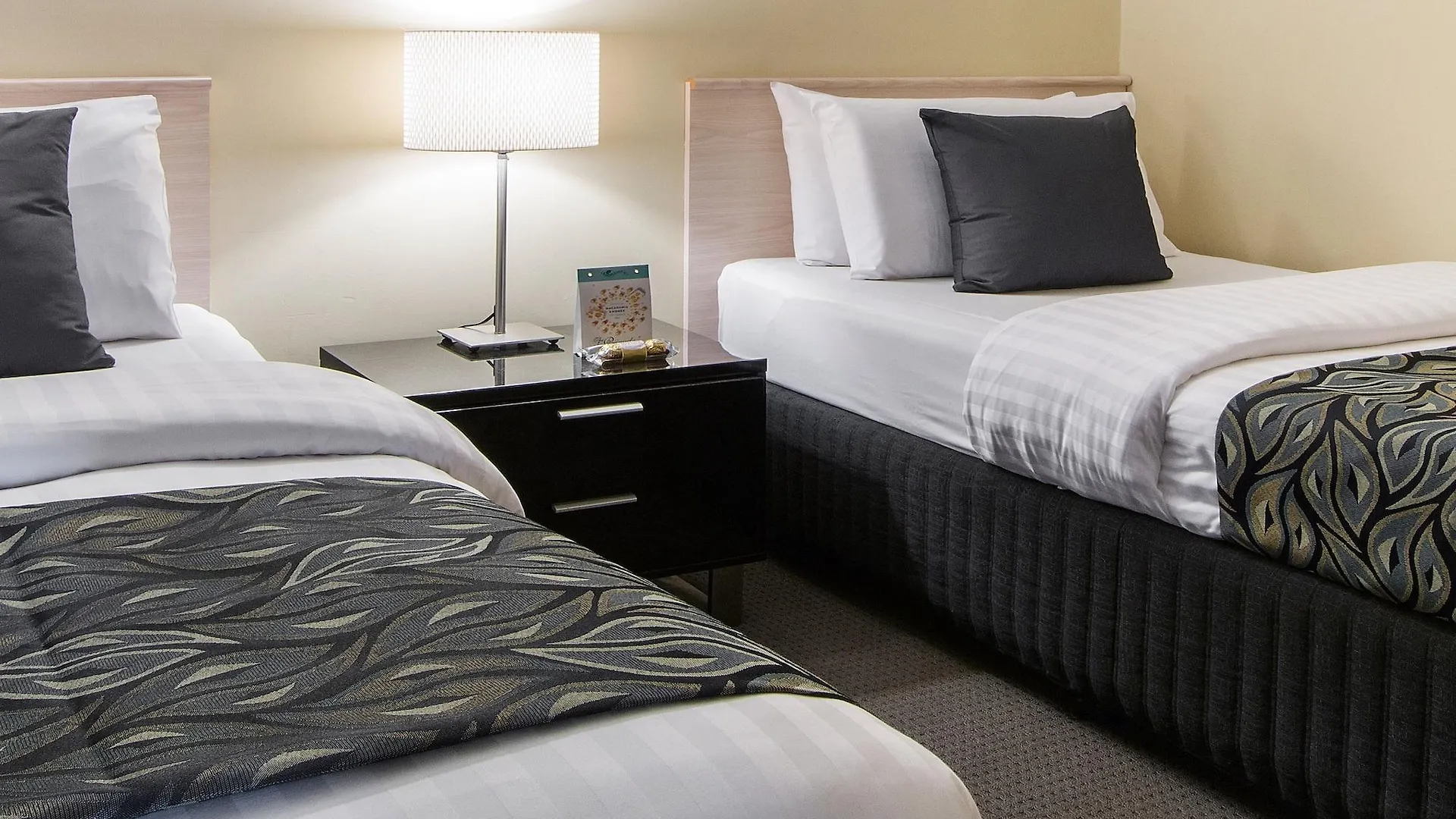 The Peninsula Riverside Serviced Apartments Perth